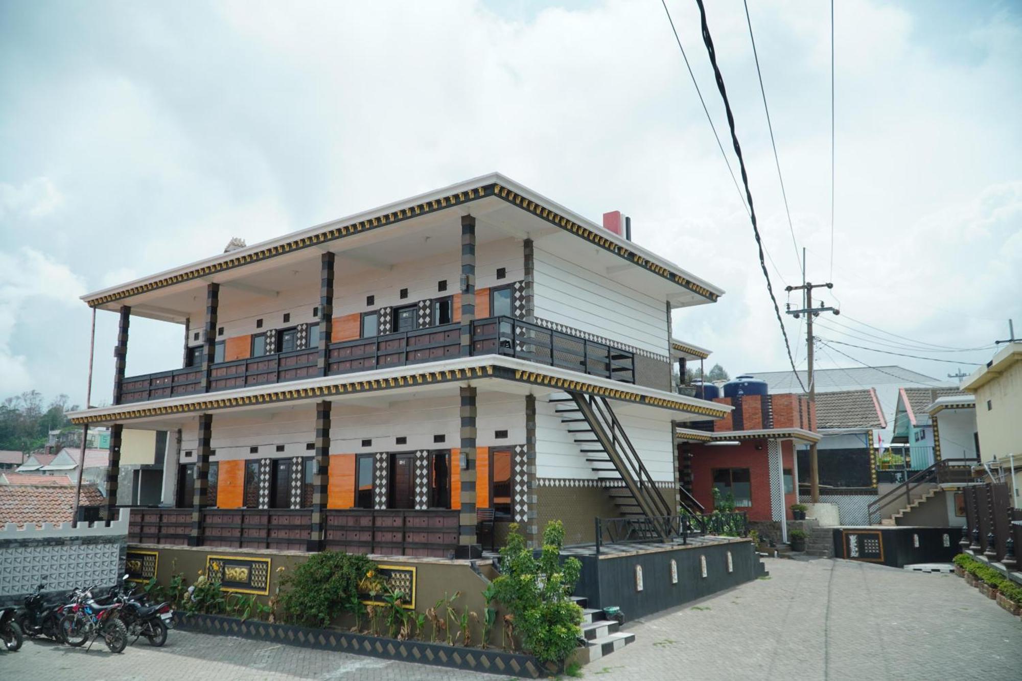 Parama Bromo Hotel Ngadisari Esterno foto